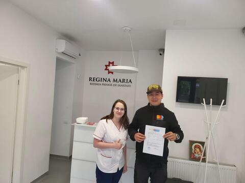 Operator Compania DDD și un reprezentant al clientului, cu procesul-verbal semnat la finalul lucrării