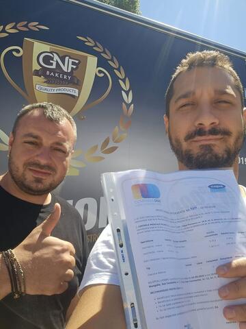Operator Compania DDD și un reprezentant al clientului, cu procesul-verbal semnat la finalul lucrării