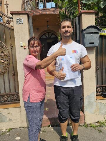 Client persoană fizică și operator Compania DDD, cu procesul-verbal semnat la finalul intervenției